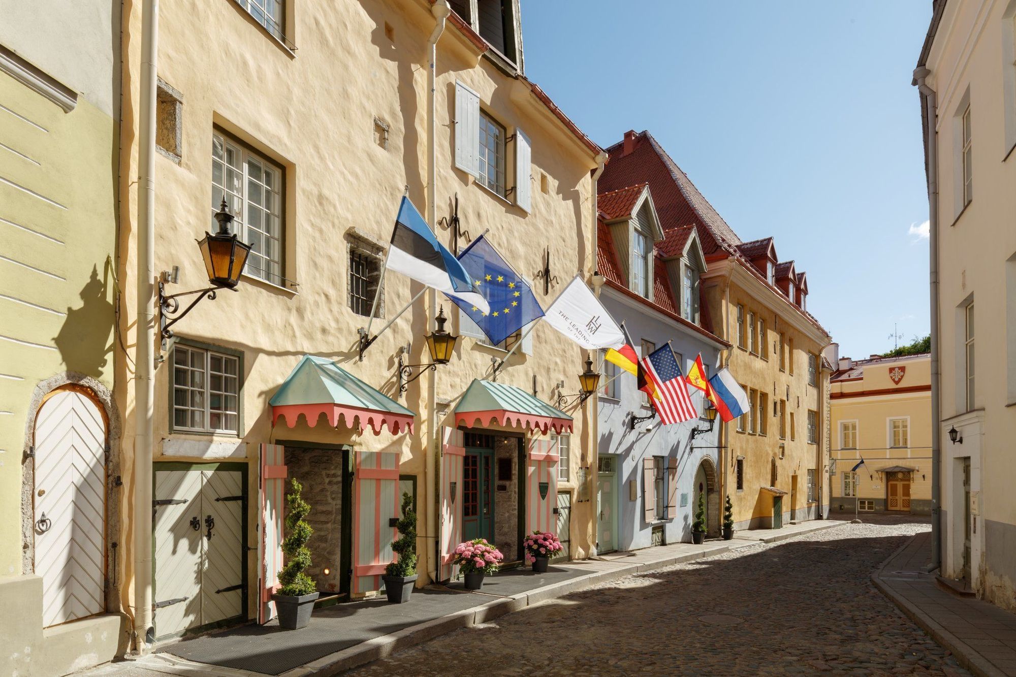 Schlossle Hotel - The Leading Hotels Of The World Tallinn Exterior photo